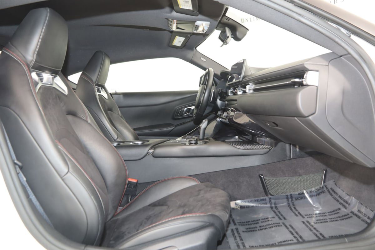Used 2020 Toyota Supra RWD image 10