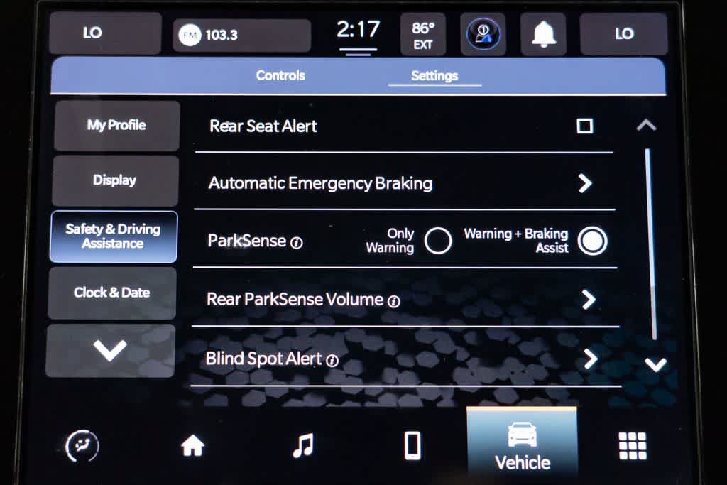 Used 2023 Jeep Grand Cherokee L Laredo w/ Trailer Tow Group (B) AWD/4WD image 19