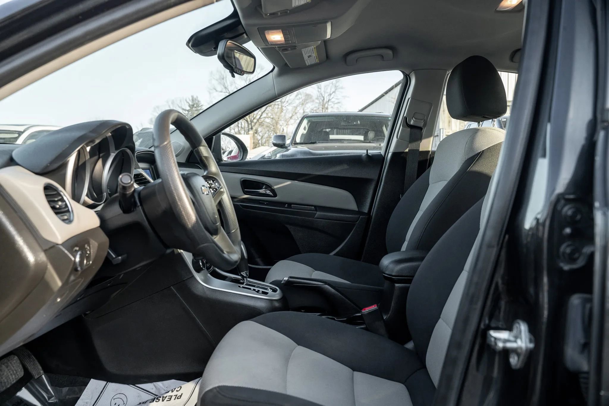 Used 2016 Chevrolet Cruze LS image 7