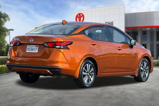 Used 2022 Nissan Versa SV w/ Trunk Package FWD image 4