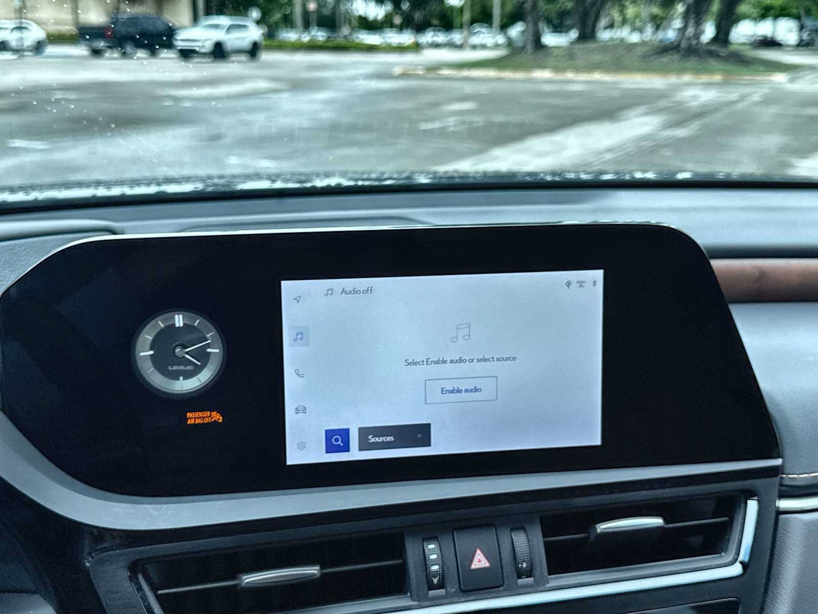 Used 2025 Lexus ES 350 w/ Premium Package FWD image 18
