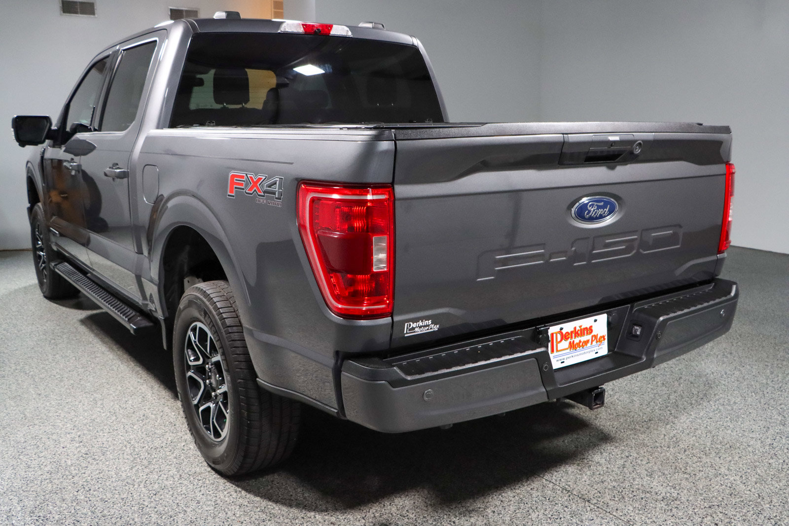 Used 2021 Ford F150 XLT w/ Equipment Group 302A High AWD/4WD image 9