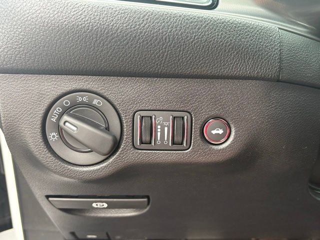 Used 2023 Dodge Challenger R/T w/ T/A Package image 25