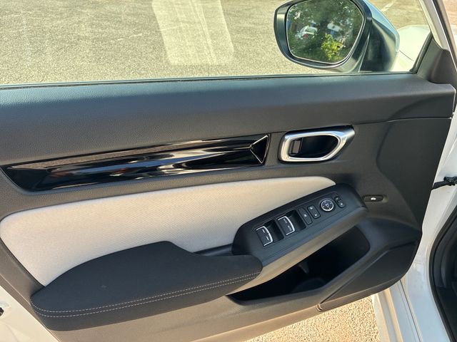 Used 2024 Honda Civic EX image 12