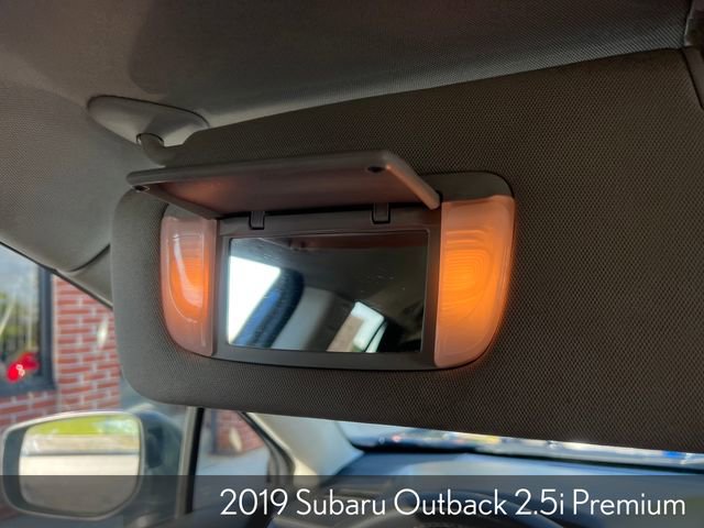 Used 2019 Subaru Outback 2.5i Premium AWD/4WD image 25