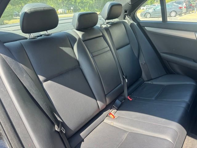 Used 2014 Mercedes-Benz C 300 4MATIC Sedan image 5