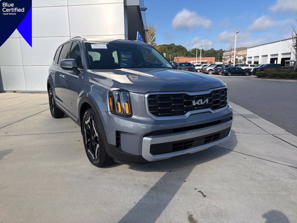Used 2025 Kia Telluride S