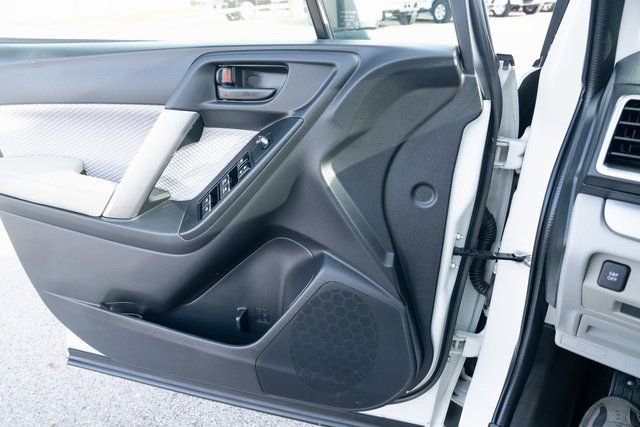 Used 2018 Subaru Forester 2.5i Premium image 25