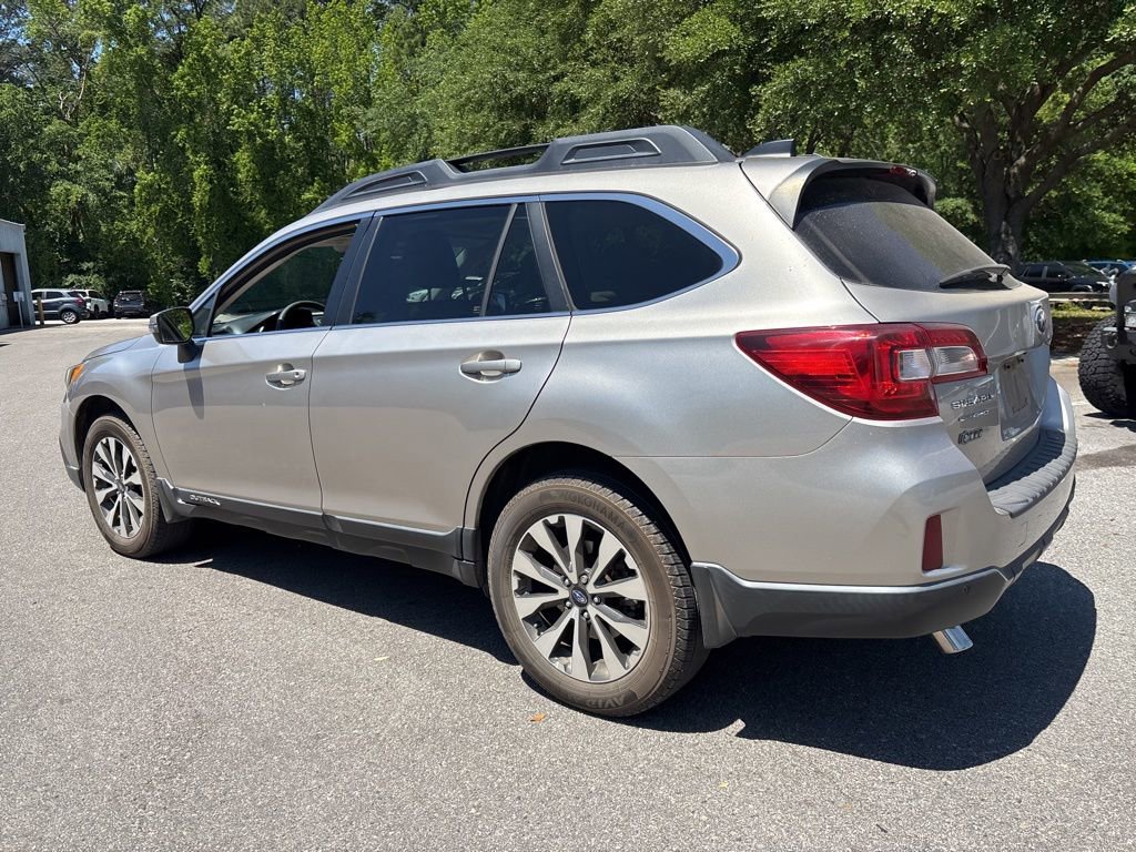 Used 2017 Subaru Outback 3.6R Limited AWD/4WD image 26