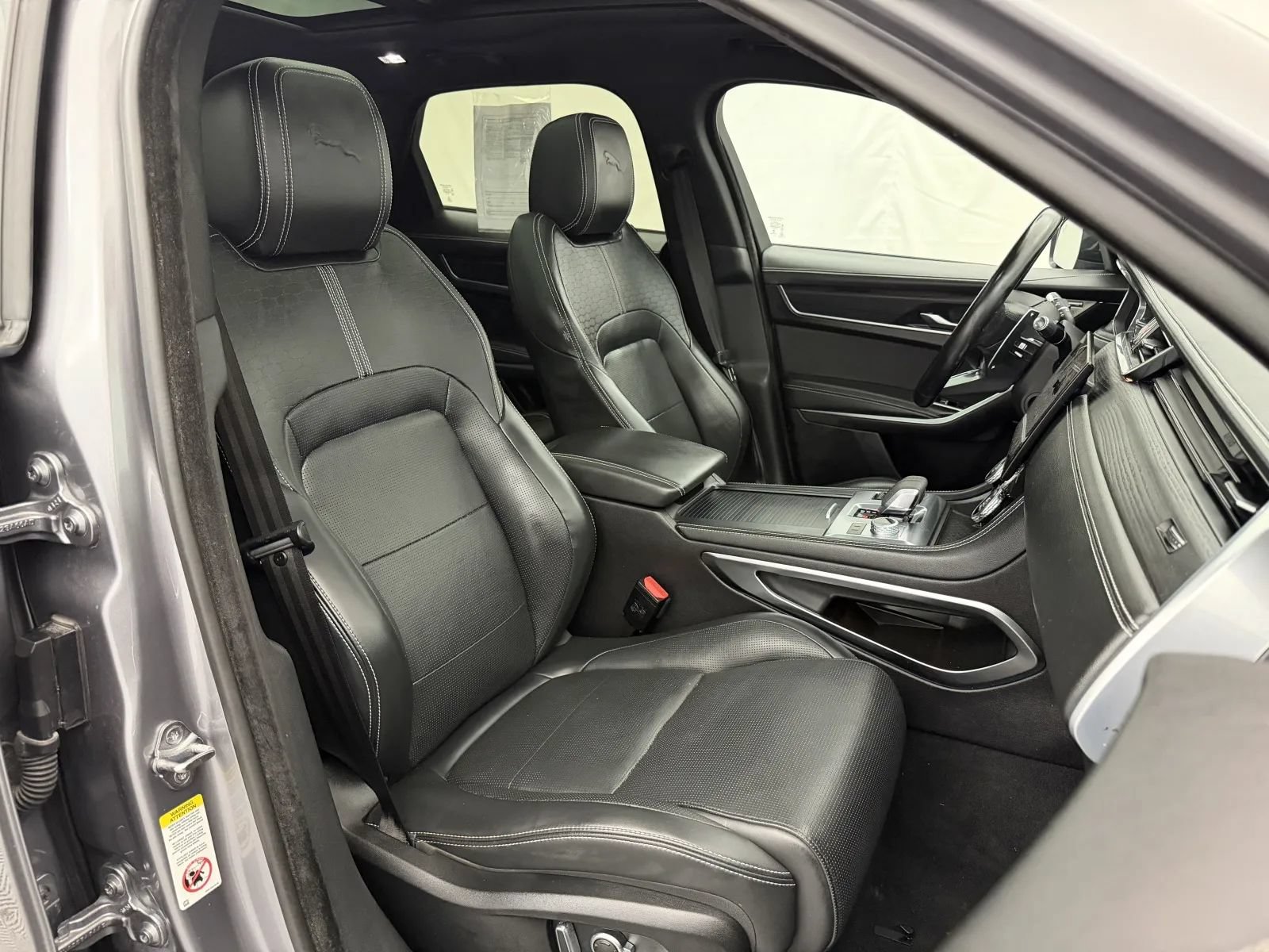 Used 2021 Jaguar F-PACE R-Dynamic S AWD/4WD image 47