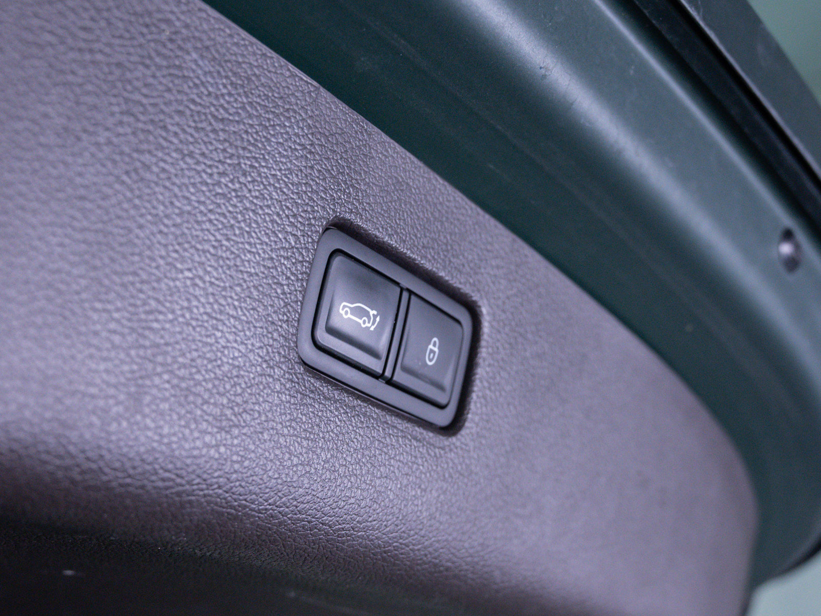 Used 2023 Genesis GV80 3.5T w/ Prestige Matte Package image 9