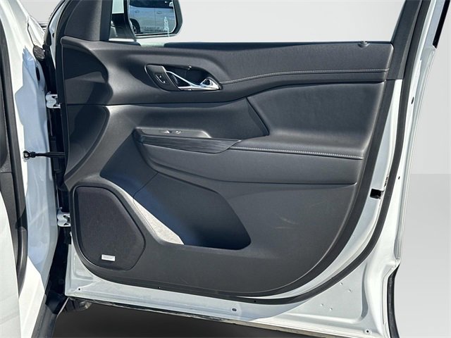 Used 2023 GMC Acadia SLT w/ Preferred Package image 23