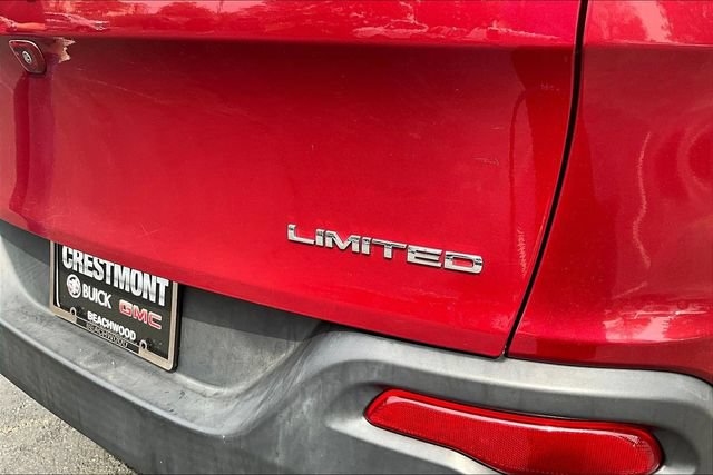 Used 2017 Jeep Cherokee Limited AWD/4WD image 24