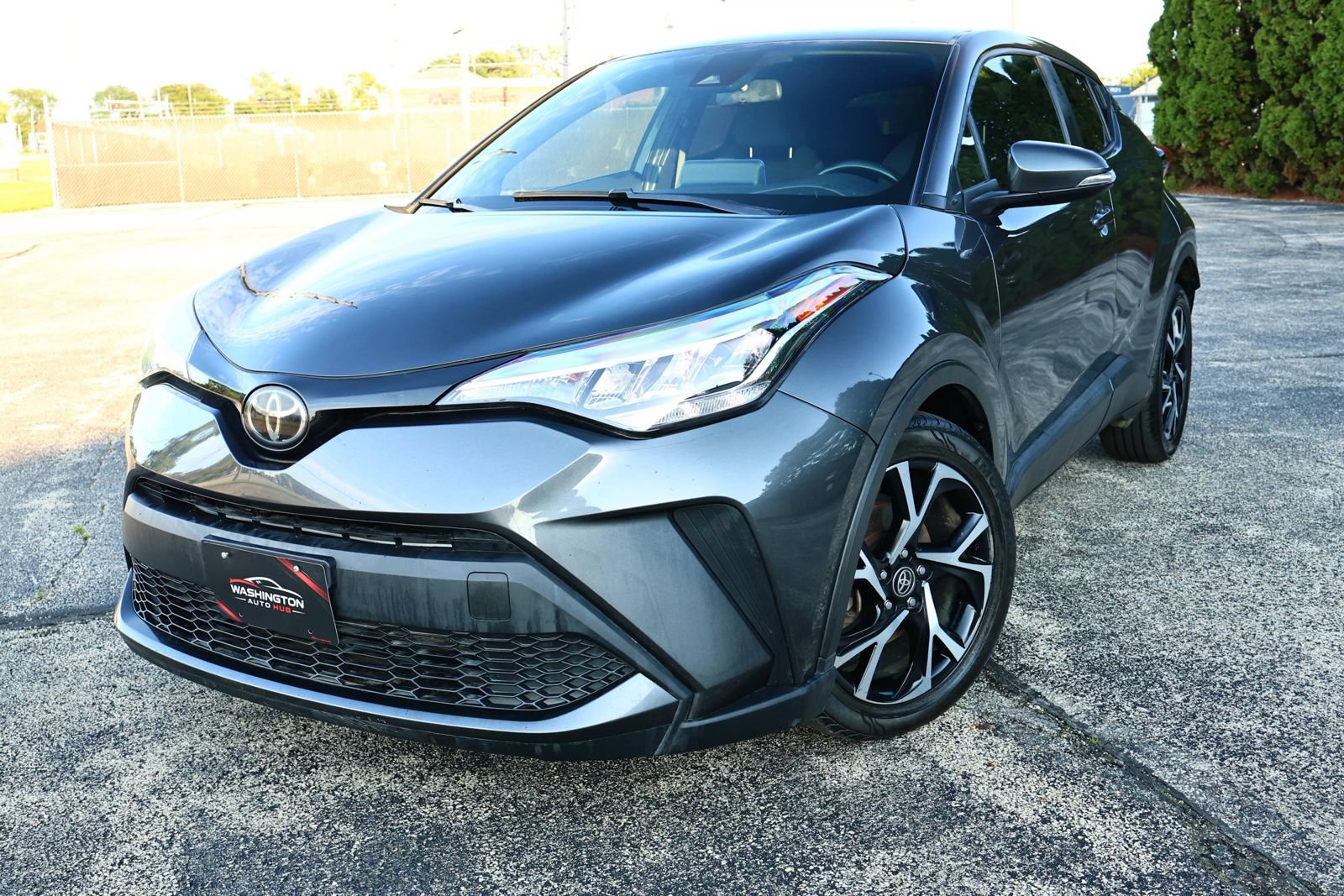 Used 2021 Toyota C-HR XLE FWD image 8