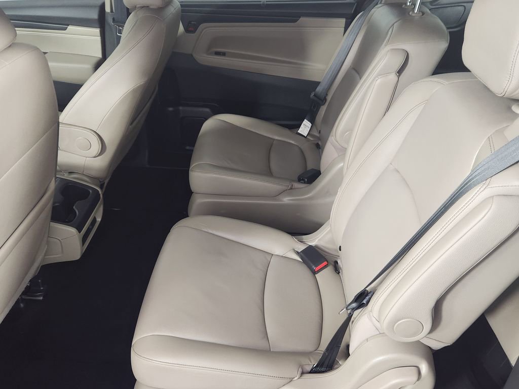Used 2023 Honda Odyssey EX-L image 12