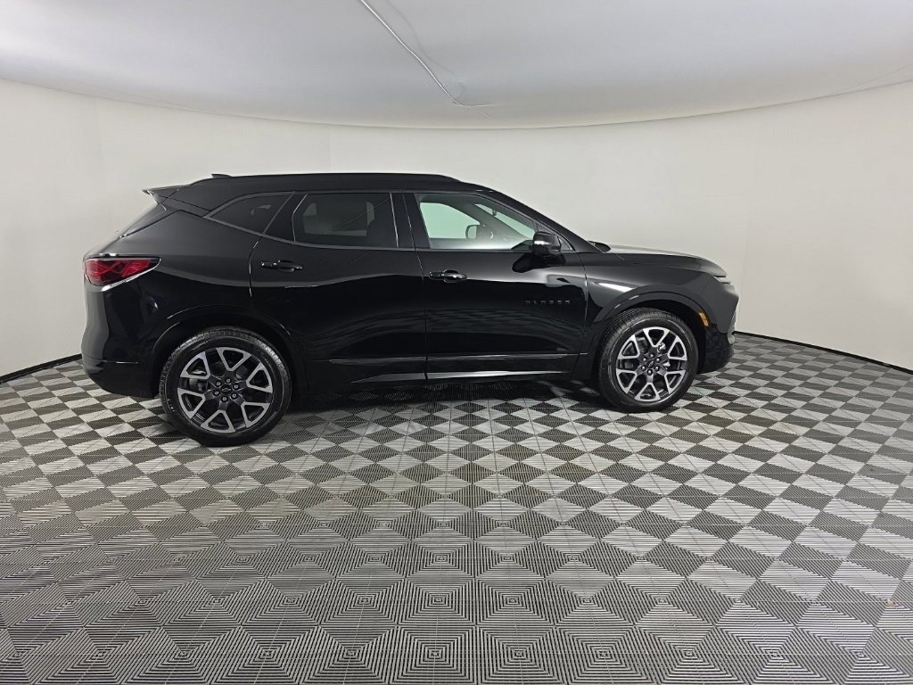 New 2026 Chevrolet Blazer RS image 6