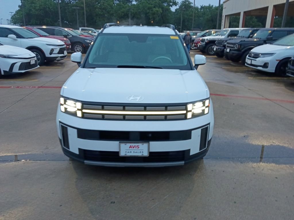 Used 2025 Hyundai Santa Fe SEL FWD image 5