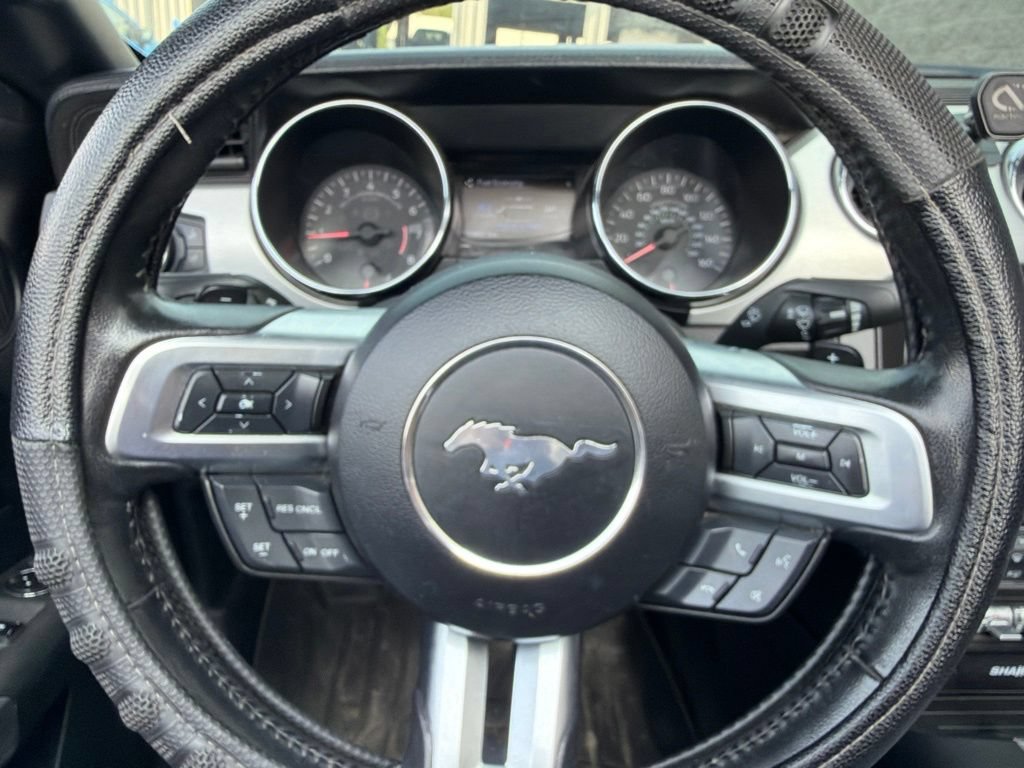 Used 2017 Ford Mustang Premium RWD image 16