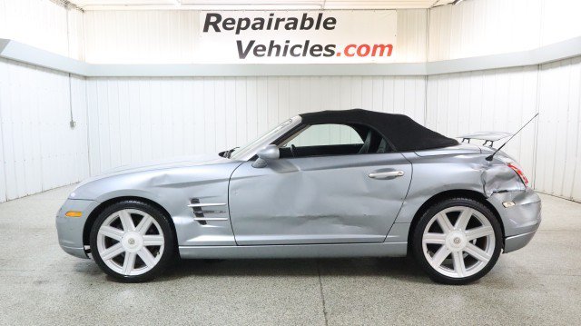 Used 2005 Chrysler Crossfire Limited RWD image 1