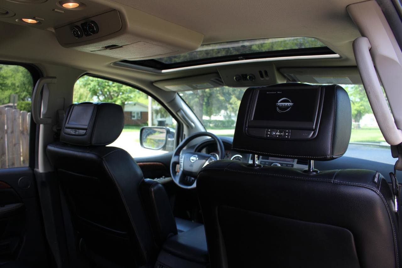 Used 2013 Nissan Armada Platinum AWD/4WD image 37