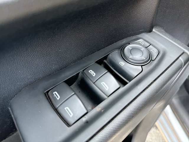 Used 2023 Chevrolet Silverado 1500 Custom AWD/4WD image 13