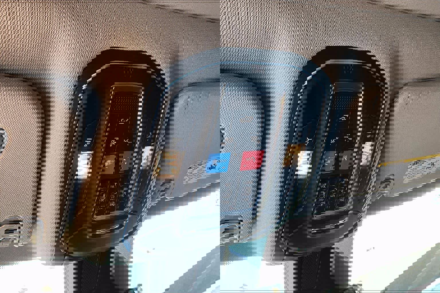 Used 2022 Jeep Wagoneer Series III w/ Premium Group I image 30