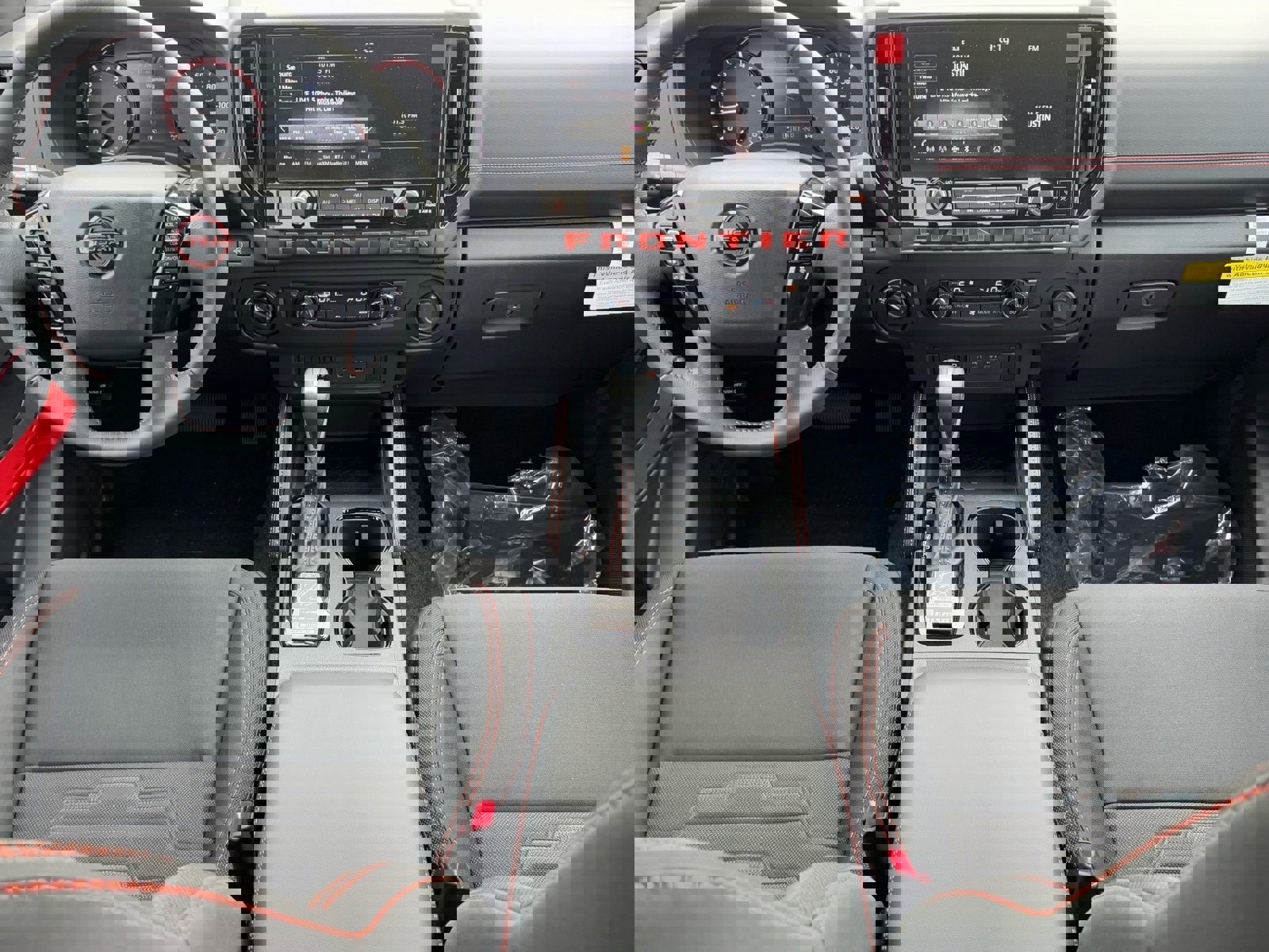 New 2025 Nissan Frontier PRO-4X image 15