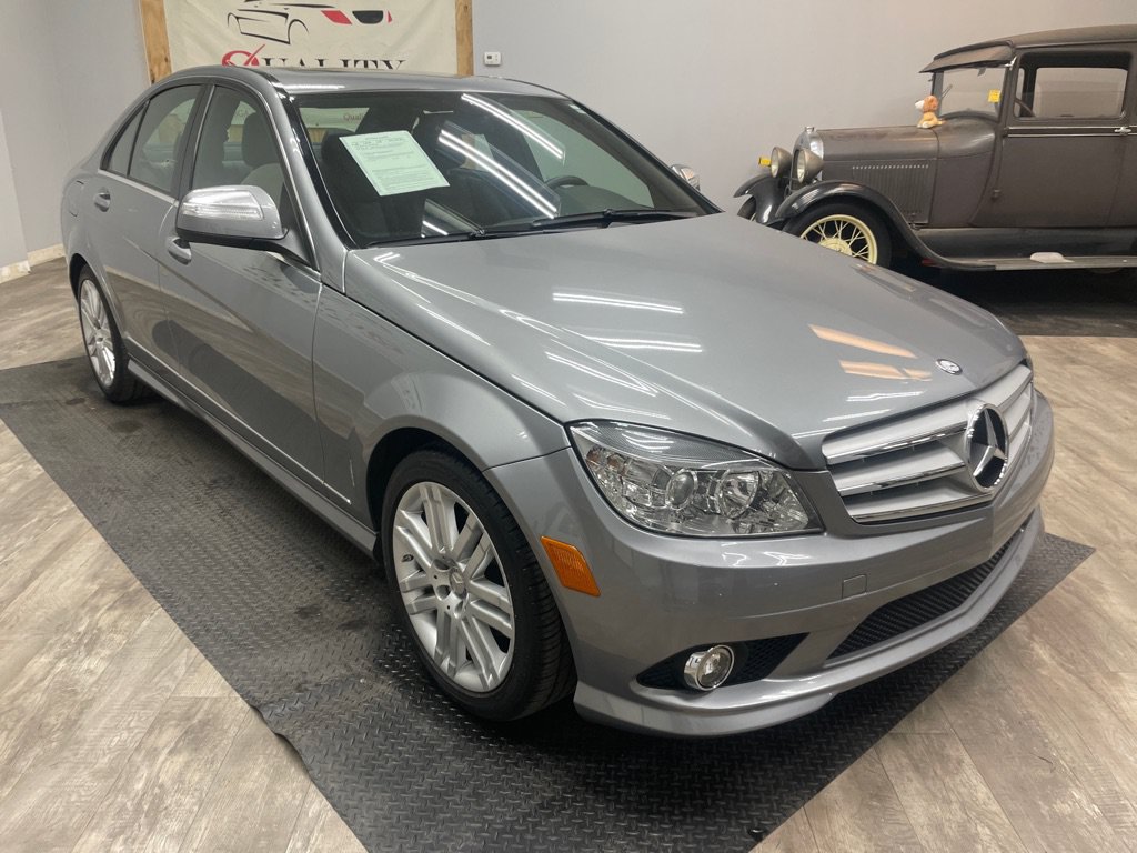 Used 2008 Mercedes-Benz C 300 Sedan image 11