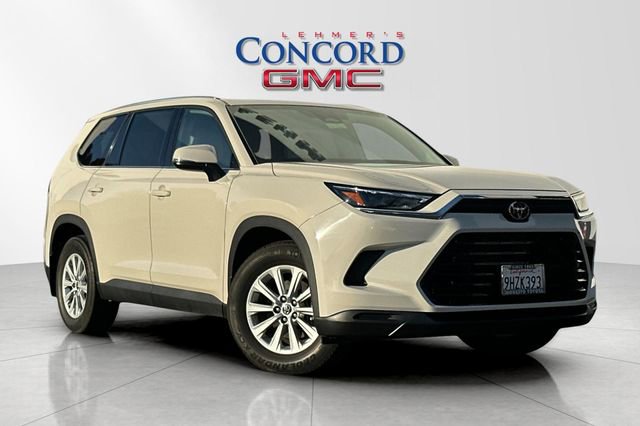 Used 2024 Toyota Grand Highlander XLE image 1