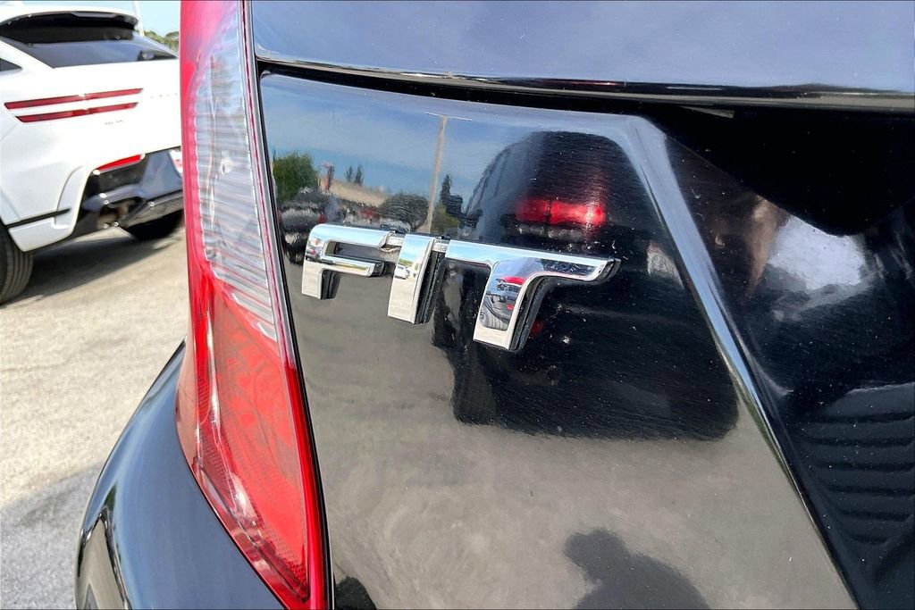 Used 2015 Honda Fit LX image 24