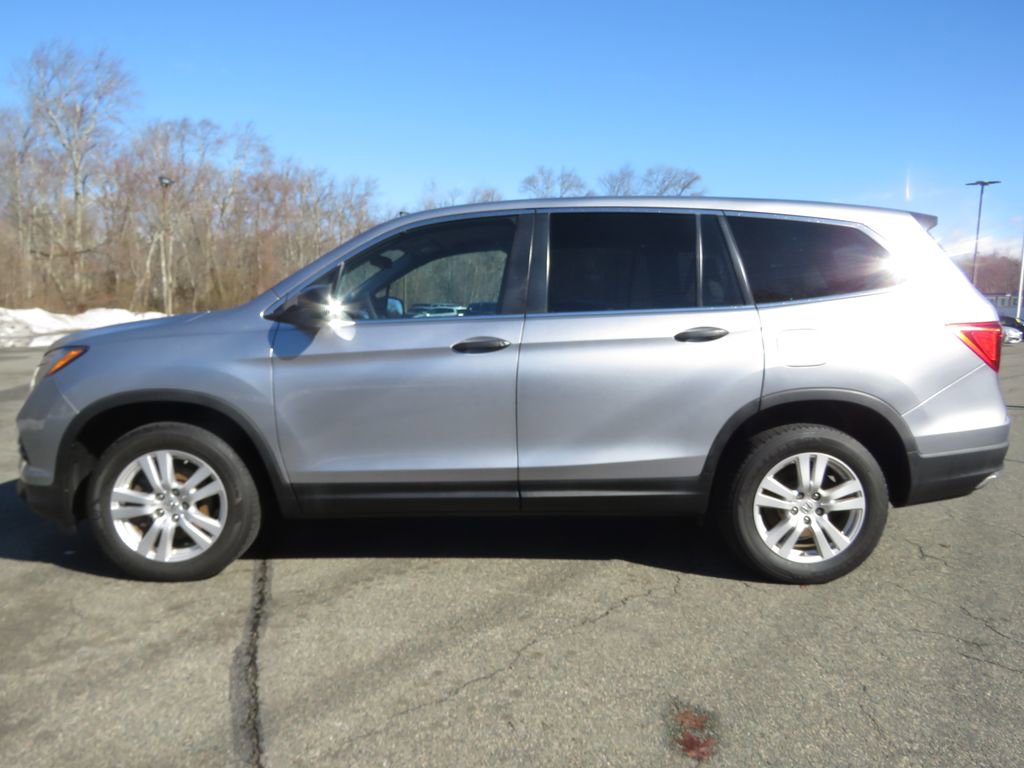 Used 2016 Honda Pilot LX image 8