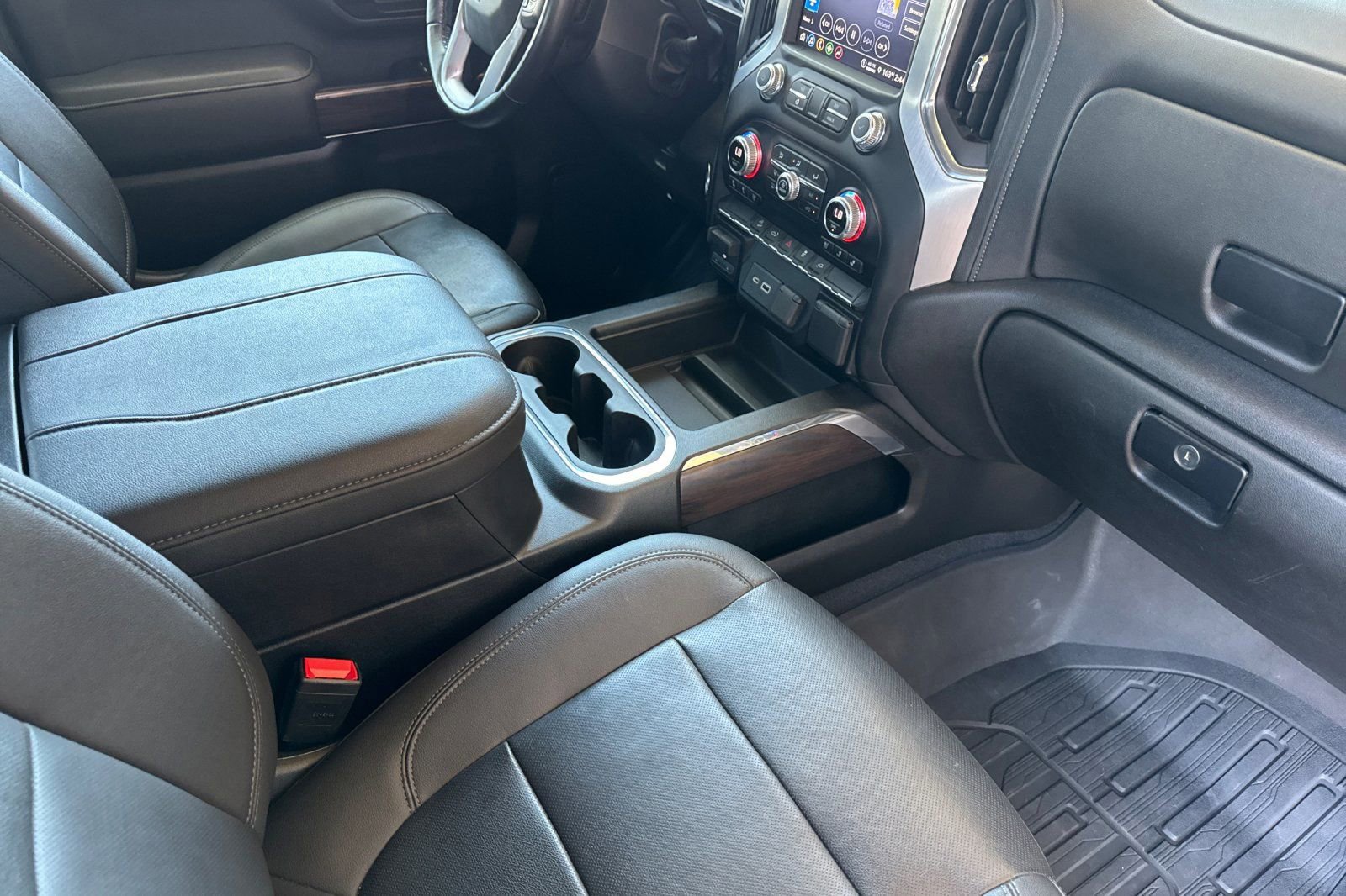 Certified 2023 GMC Sierra 2500 SLT w/ SLT Convenience Package AWD/4WD image 16