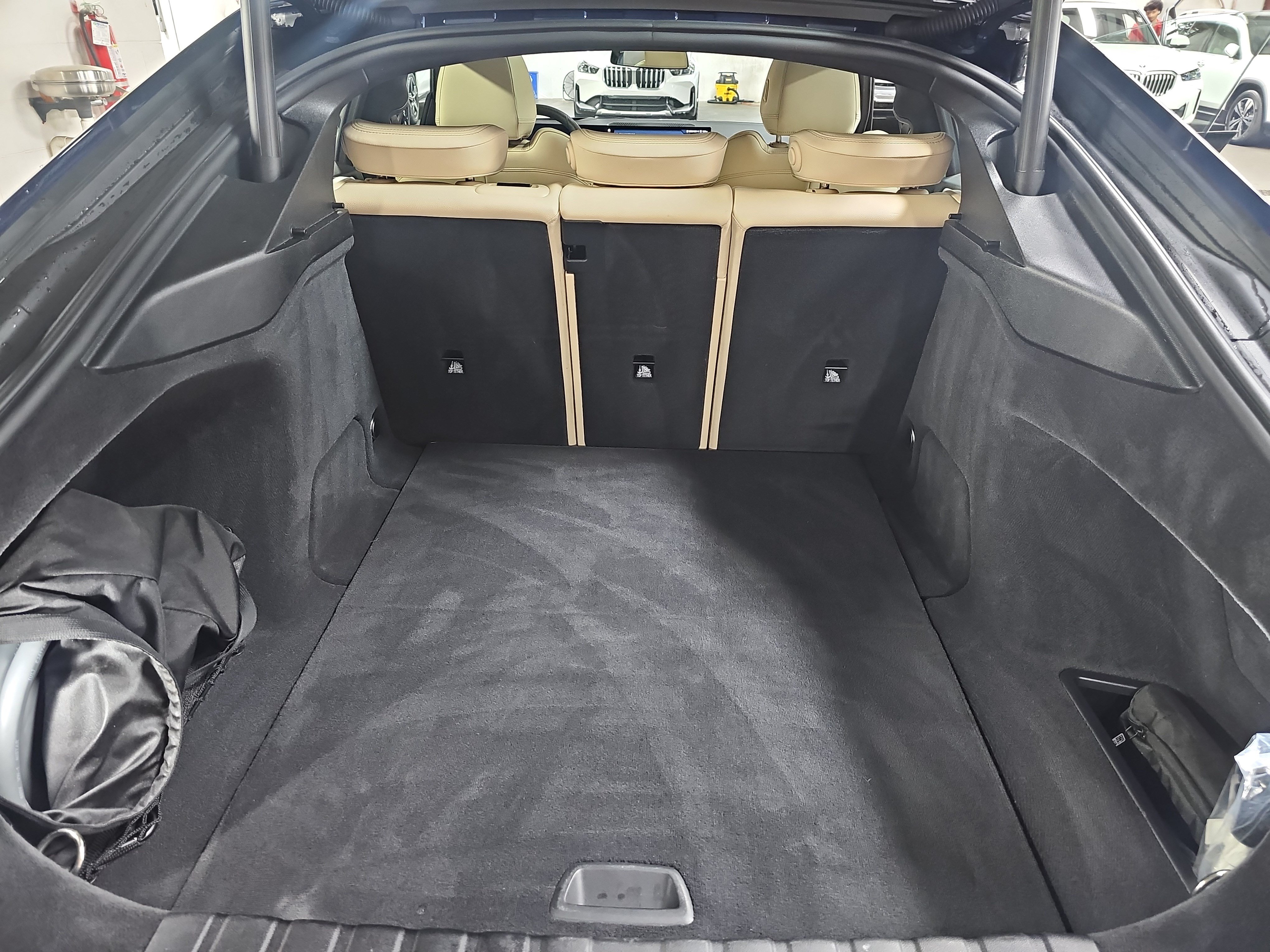 Used 2023 BMW i4 eDrive40 w/ M Sport Package RWD image 14