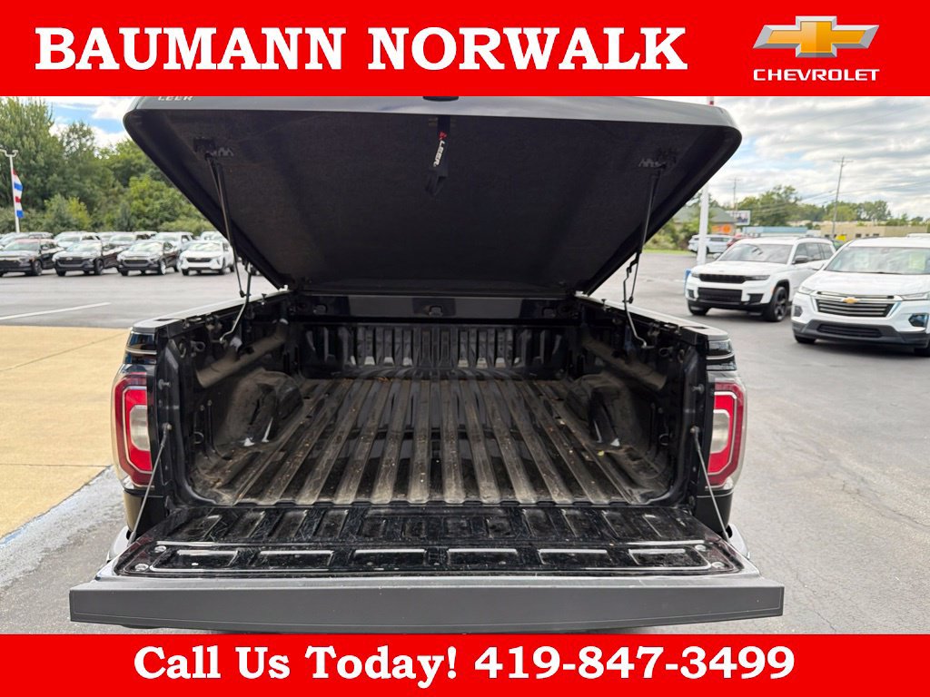 Used 2017 GMC Sierra 1500 SLT AWD/4WD image 40