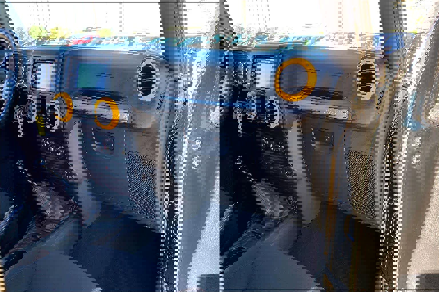 Used 2016 Jeep Wrangler Unlimited Sport image 17