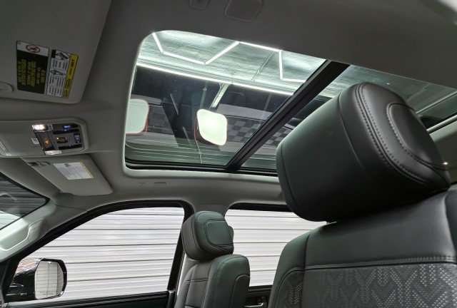 Used 2023 Toyota Tundra Limited AWD/4WD image 22
