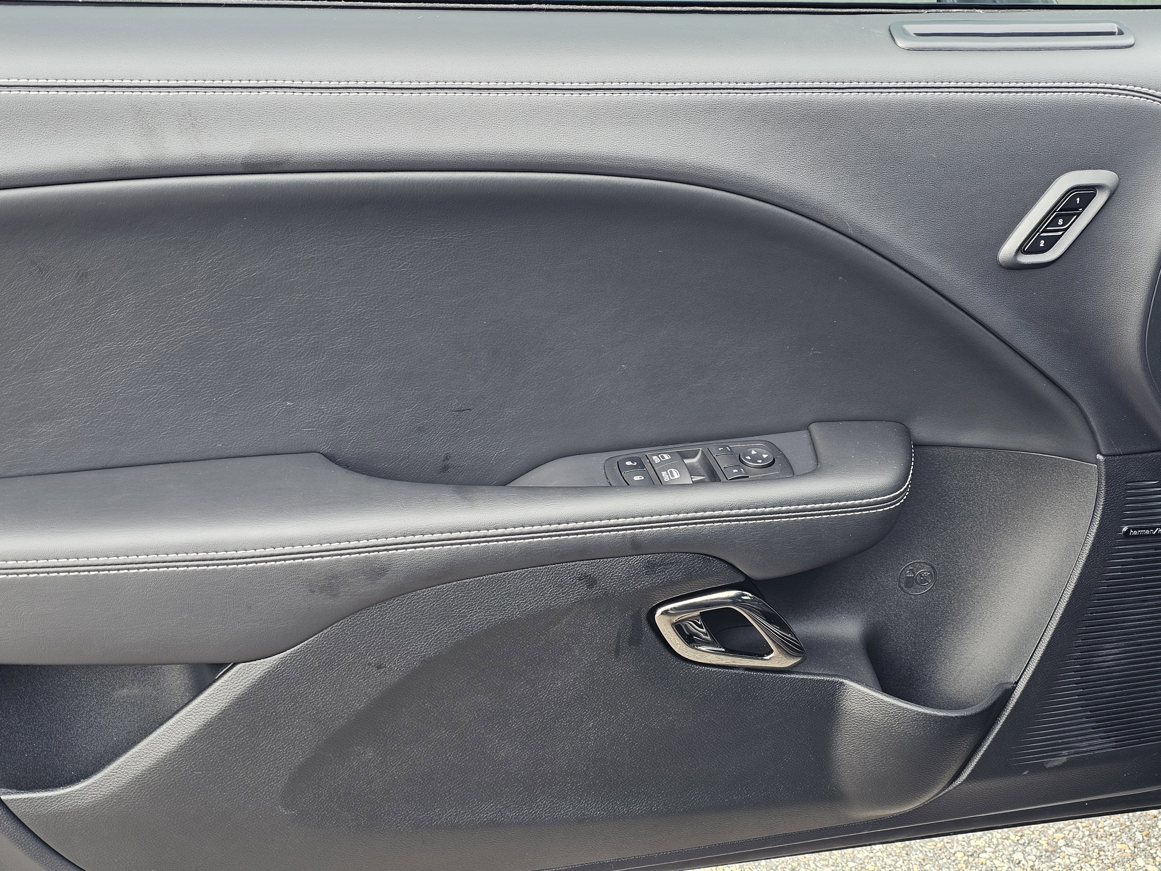 Used 2023 Dodge Challenger SRT Hellcat image 13