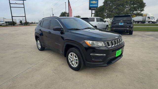 Used 2020 Jeep Compass Sport AWD/4WD image 2
