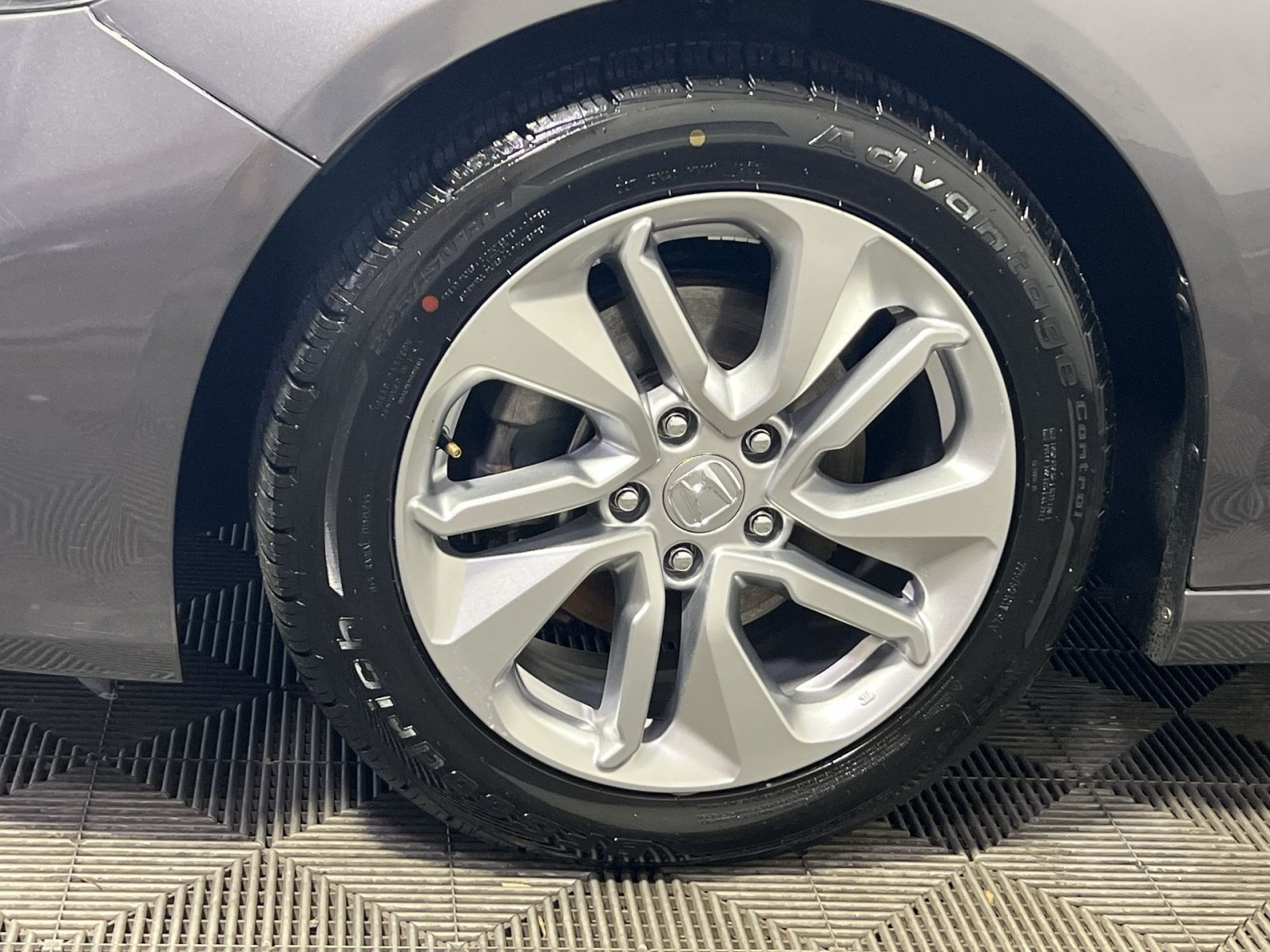Used 2019 Honda Accord LX image 13