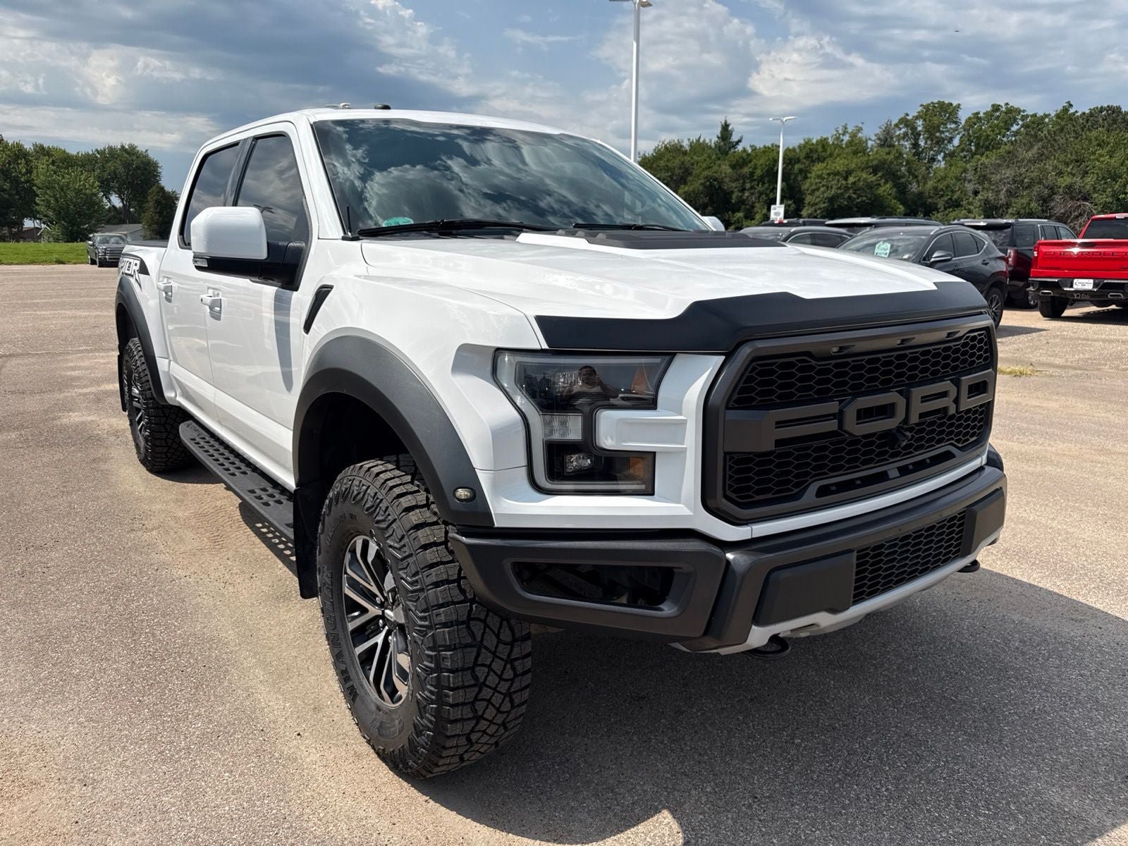 Used 2018 Ford F150 Raptor w/ Equipment Group 802A Luxury AWD/4WD image 9