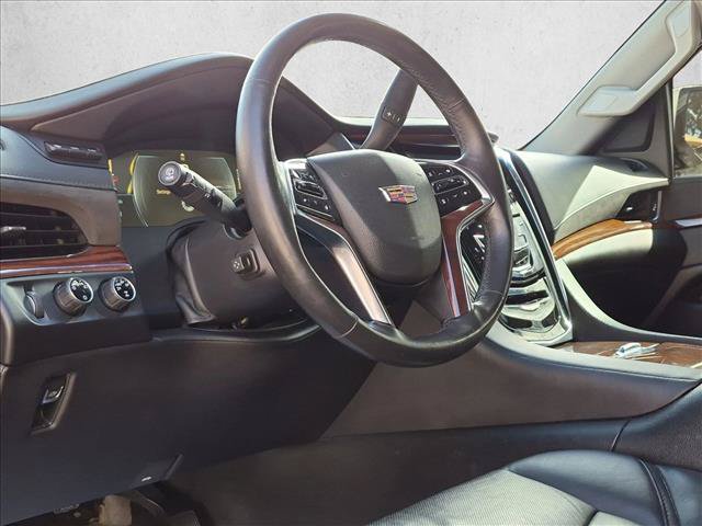Used 2015 Cadillac Escalade Premium AWD/4WD image 10