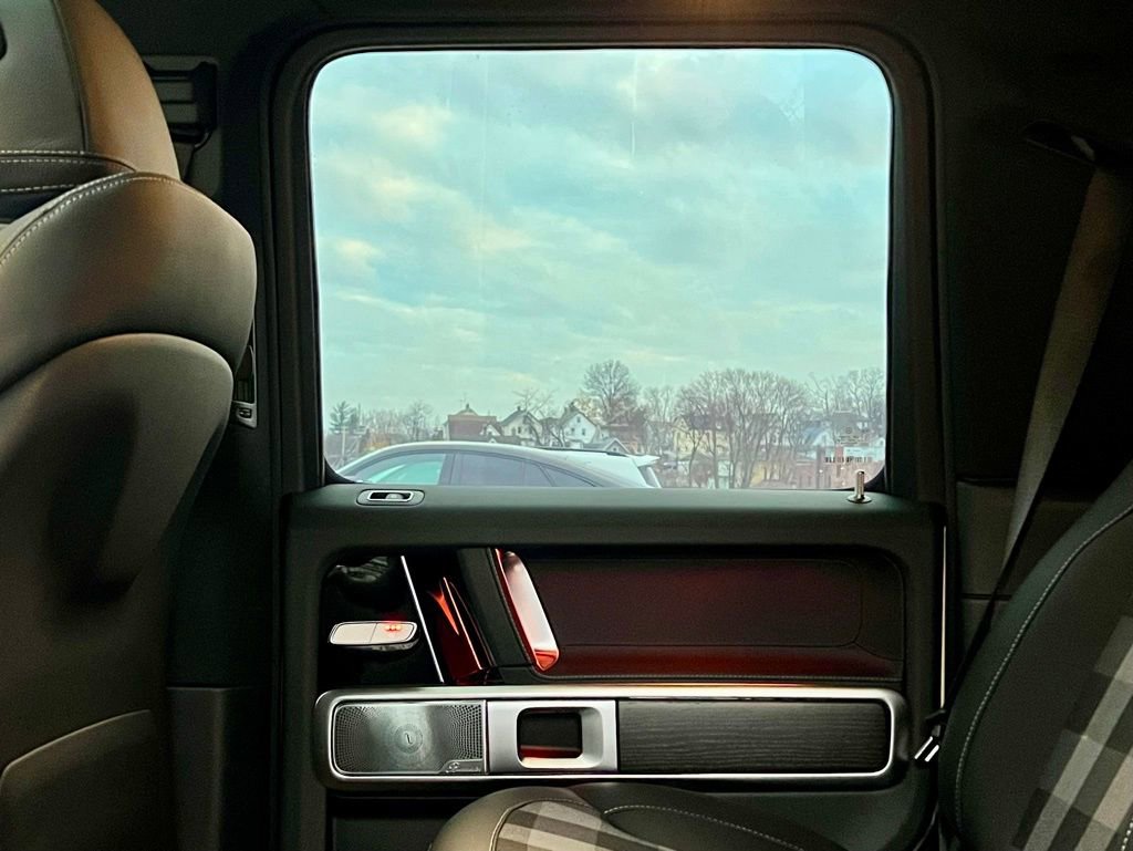 Certified 2025 Mercedes-Benz G 550 image 26