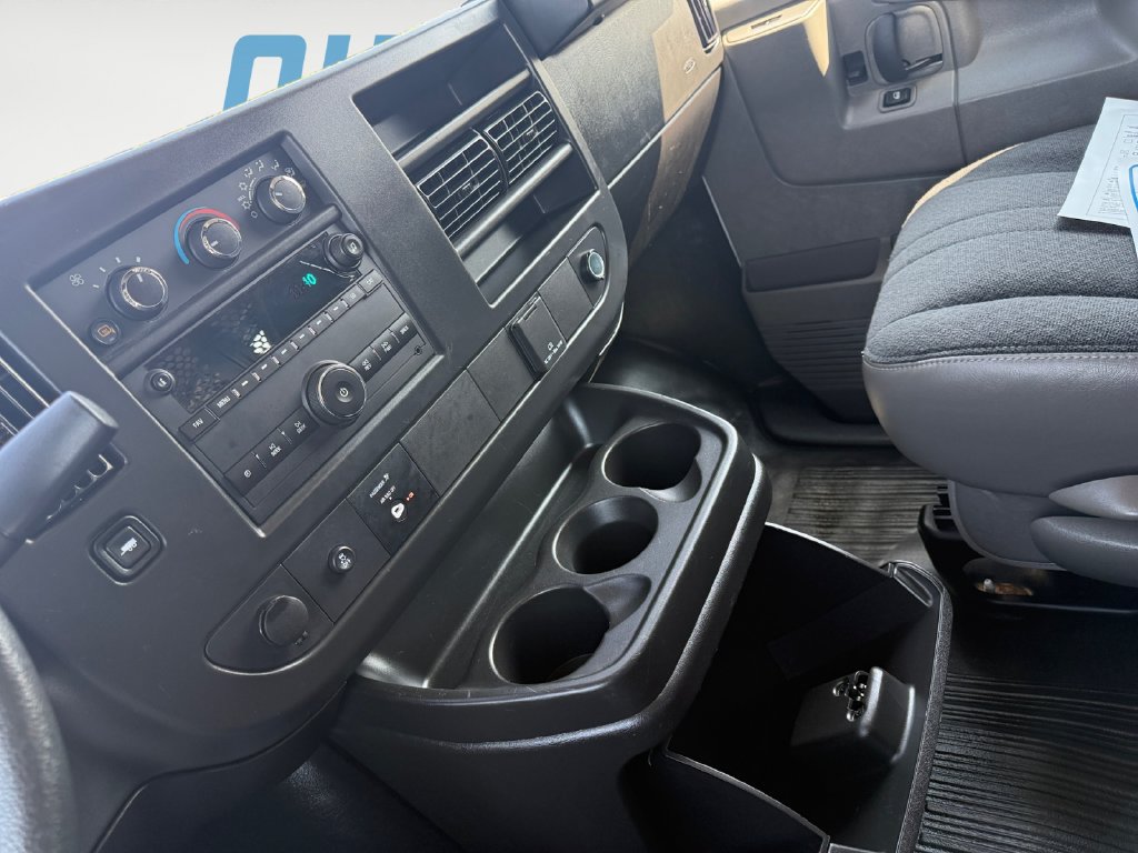 Used 2025 GMC Savana 2500 w/ Driver Convenience Package RWD image 19