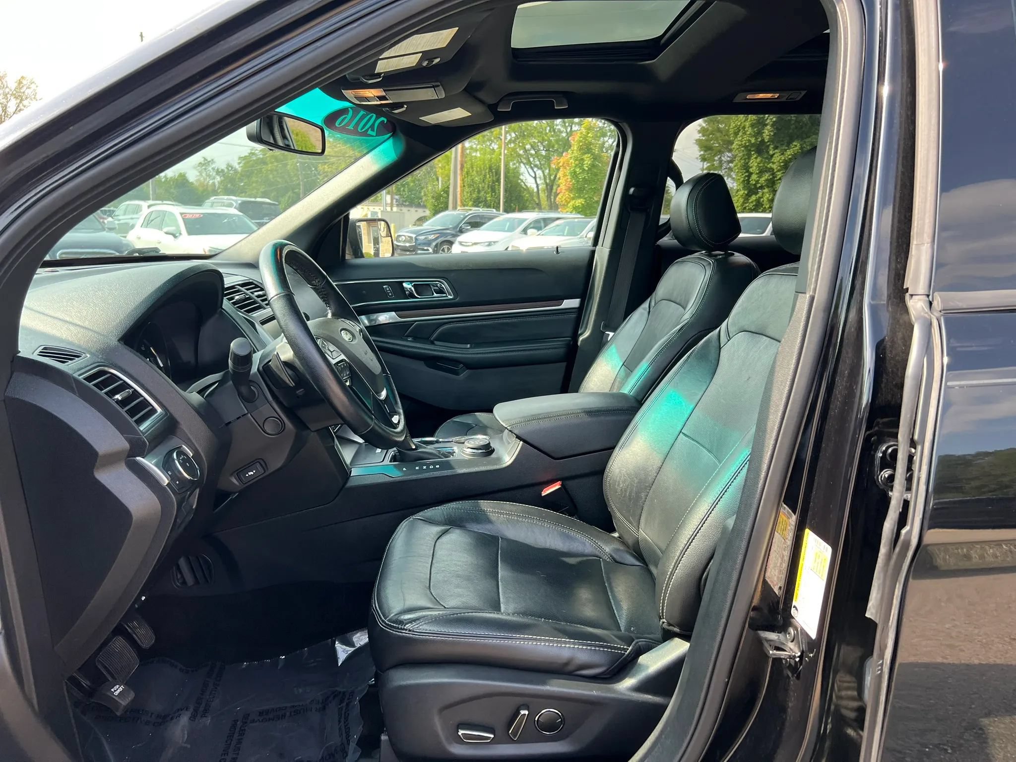 Used 2016 Ford Explorer Limited AWD/4WD image 21