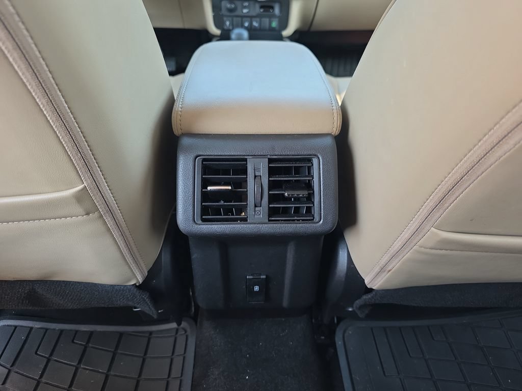 Used 2020 Mitsubishi Outlander GT AWD/4WD image 33