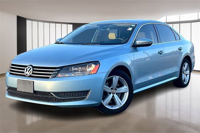 Used 2012 Volkswagen Passat 2.5 SE image 1