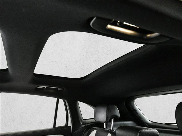 Certified 2022 Mercedes-Benz GLA 250 4MATIC image 21