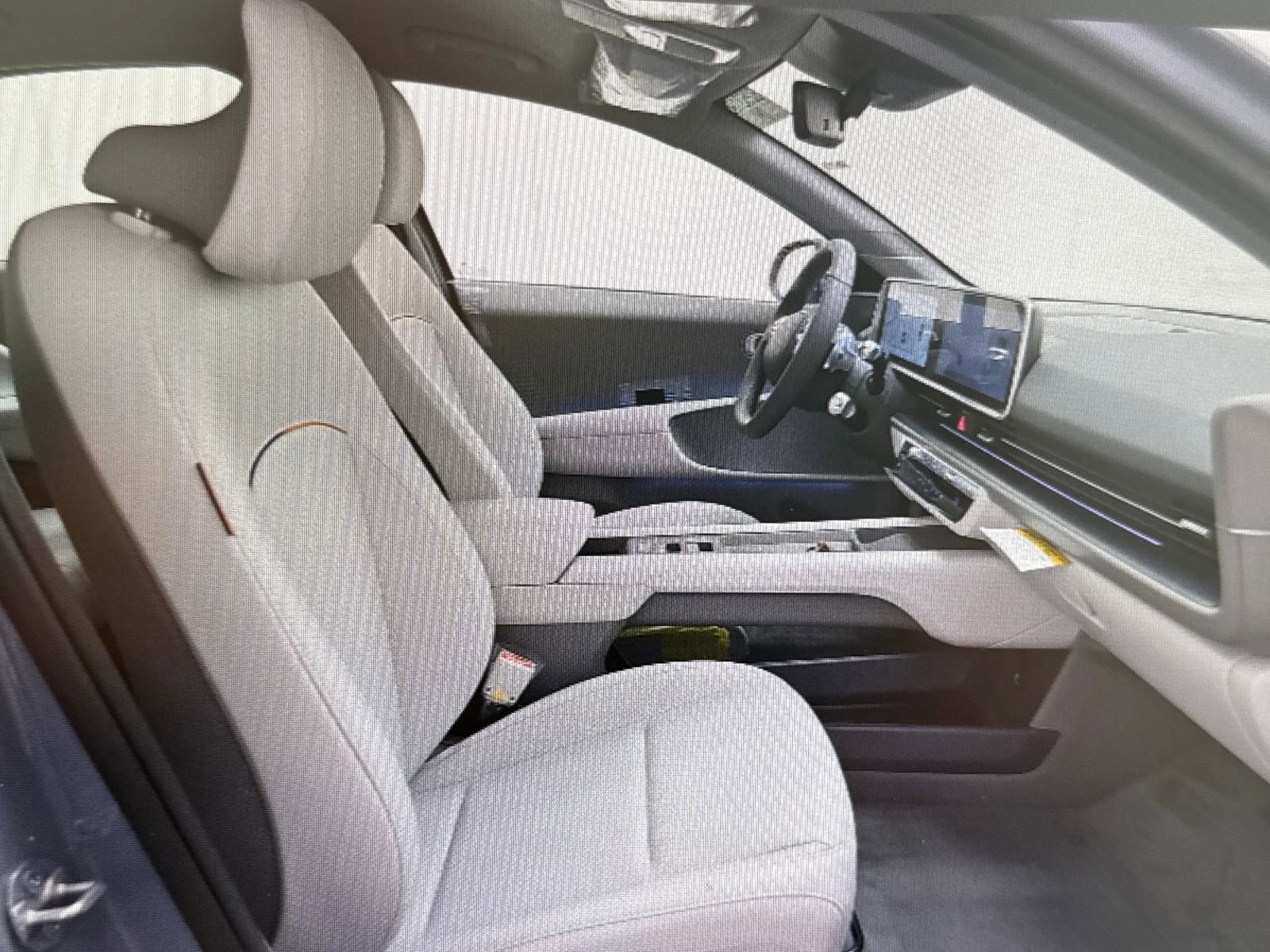 Used 2025 Hyundai Ioniq 6 SEL image 9