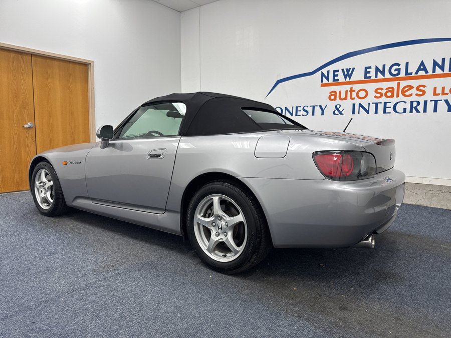 Used 2001 Honda S2000 image 8