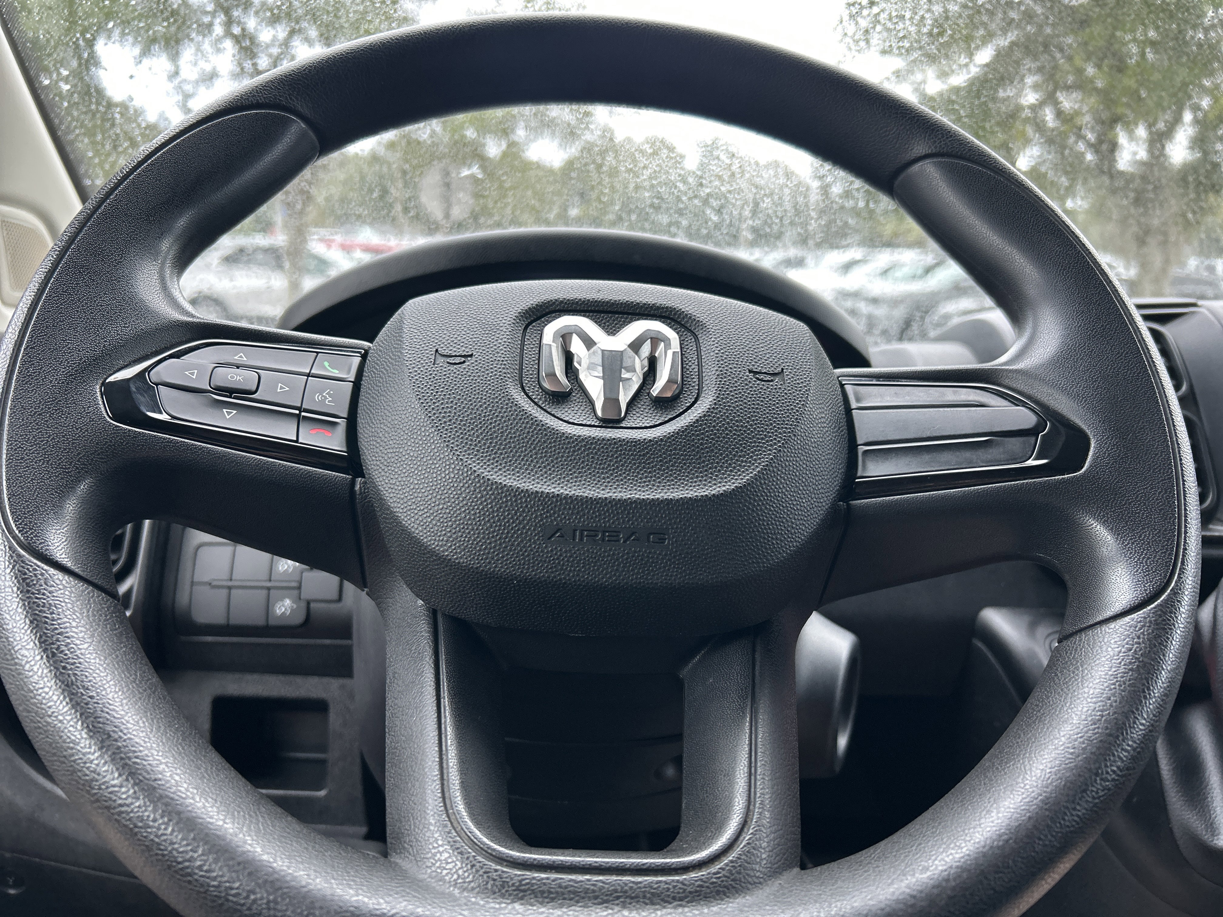 Used 2023 RAM ProMaster 2500 image 17